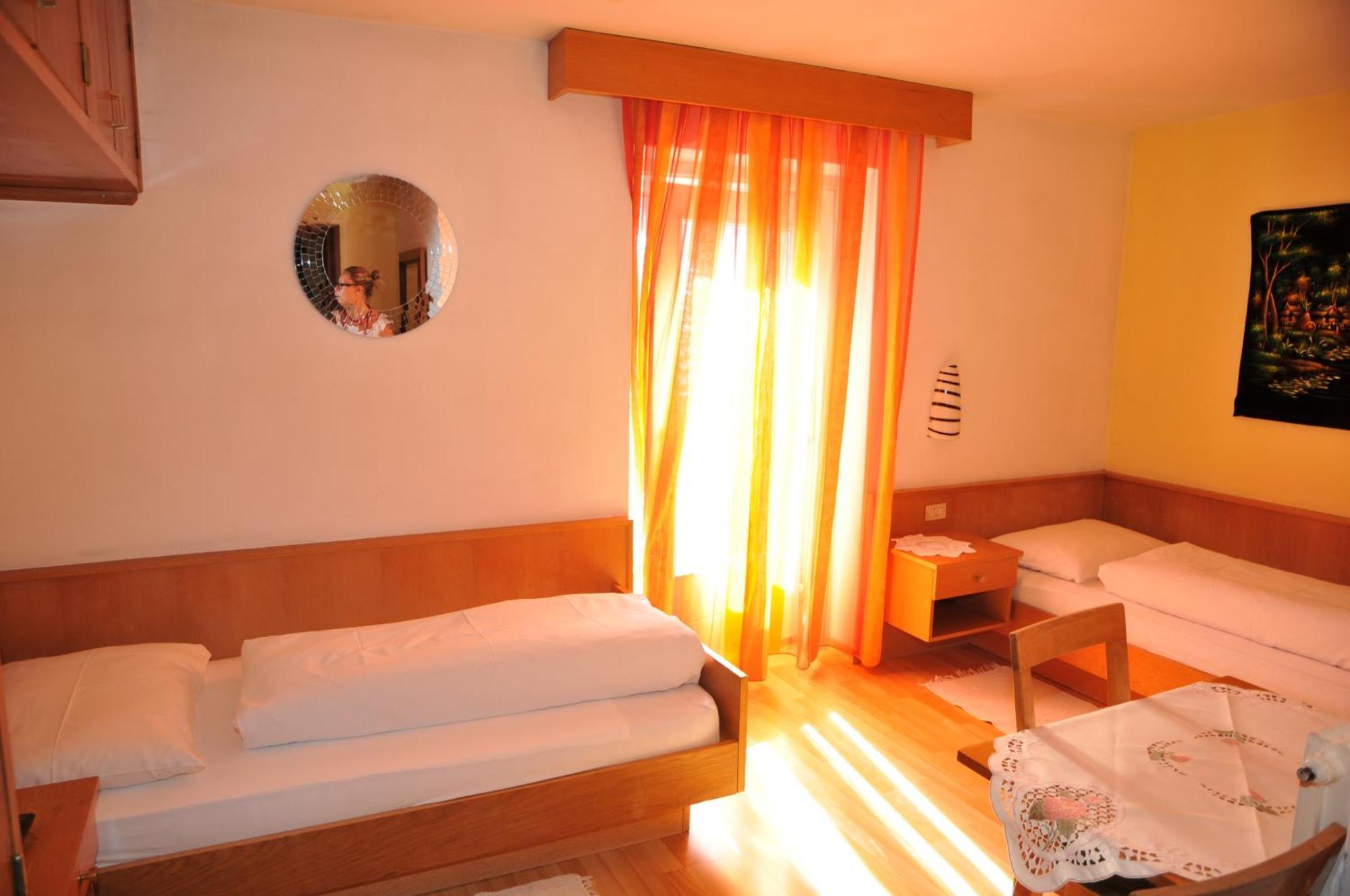 Chalet Madrisa كورفارا إنْ بادِيا المظهر الخارجي الصورة