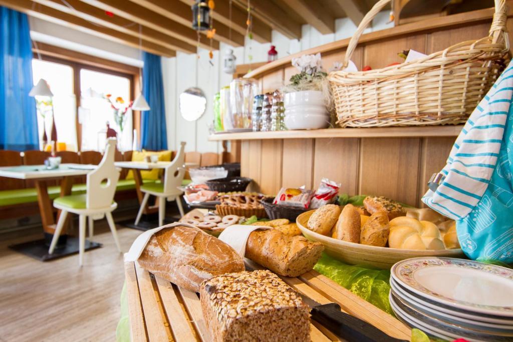 Chalet Madrisa كورفارا إنْ بادِيا المظهر الخارجي الصورة